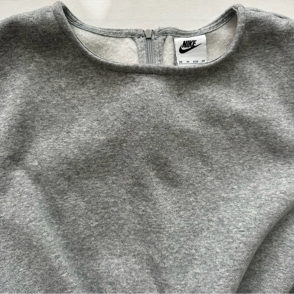 Nike Sportswear Women's Fleece Romper Size XS - Picture 3 of 15